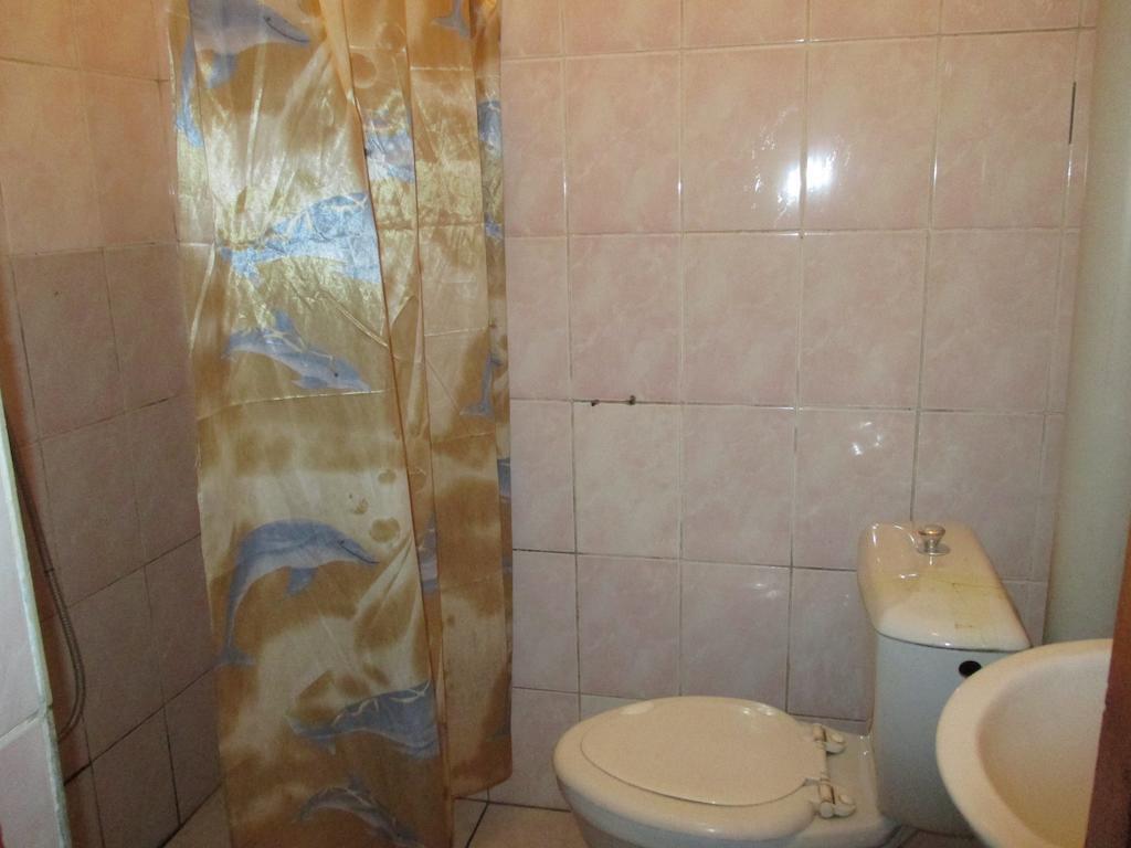 Otel Issyk-Kul-Karakol Ruang foto