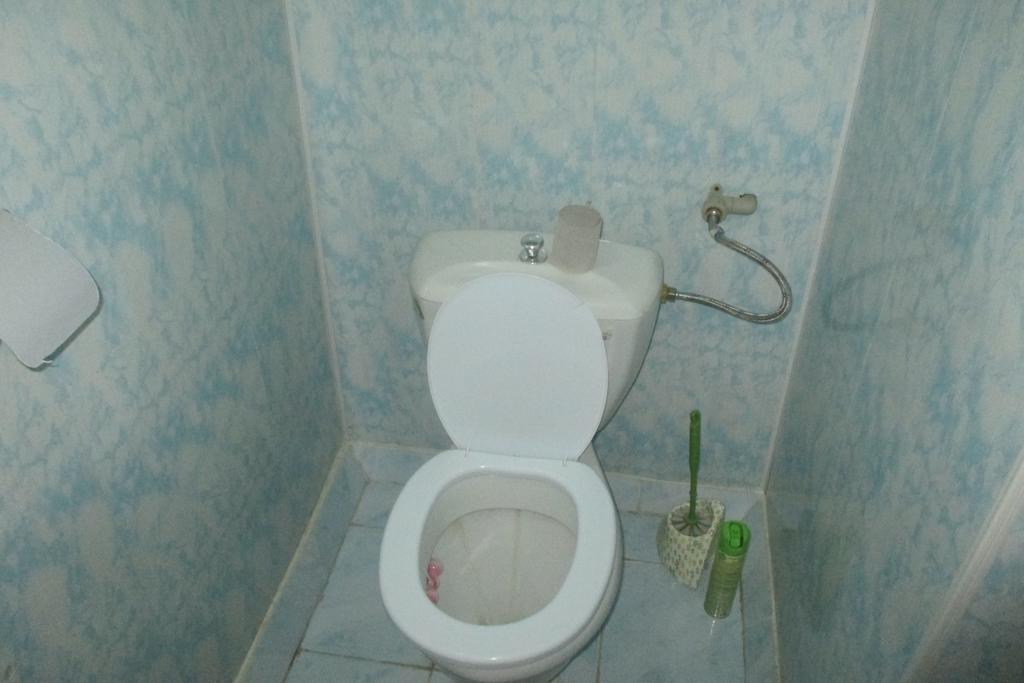 Otel Issyk-Kul-Karakol Ruang foto