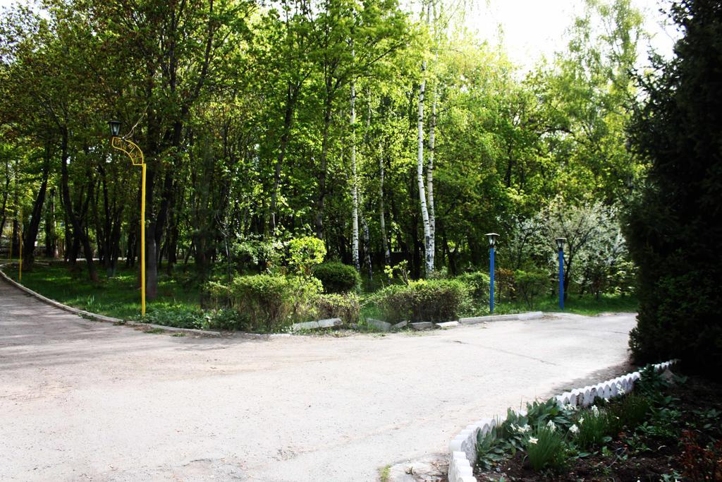 Otel Issyk-Kul-Karakol Bagian luar foto