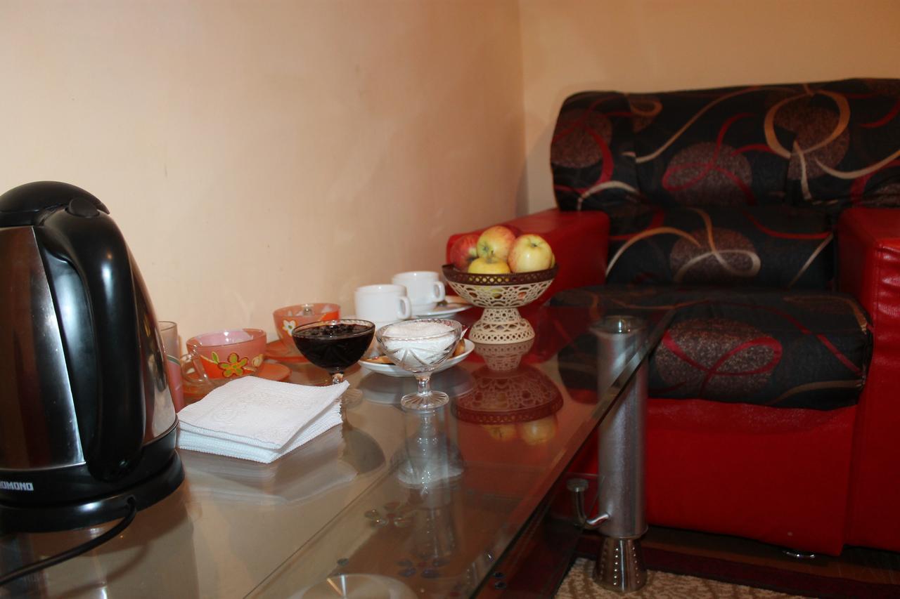Otel Issyk-Kul-Karakol Bagian luar foto